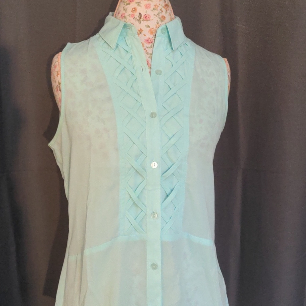 Aqua tunic button and braid design - Easter!